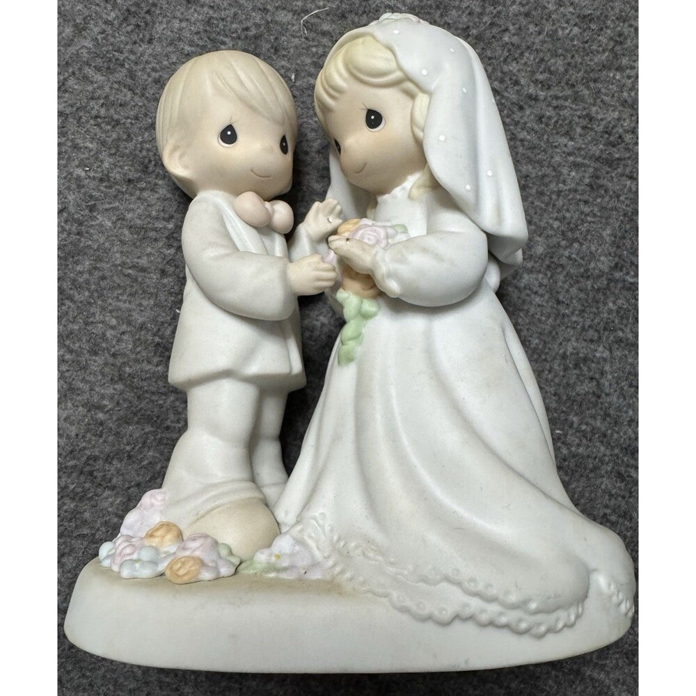 Precious Moments " I Give You My Love Forever True” 1994 wedding figure